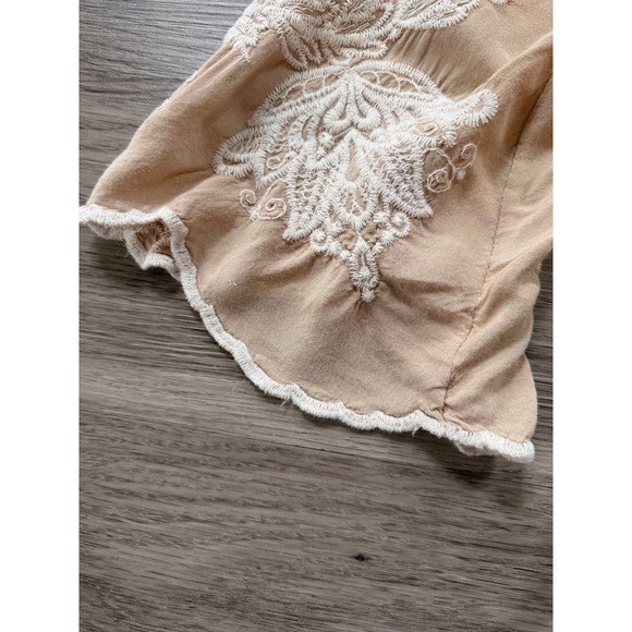 Woman's Tan Embroidered Scalloped Hem Boho Top Lg Whimsical Prairie Cottagecore - Picture 4 of 11